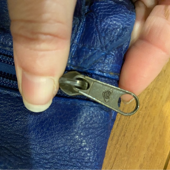 Leather Roxy Purse - Picture 11 of 13